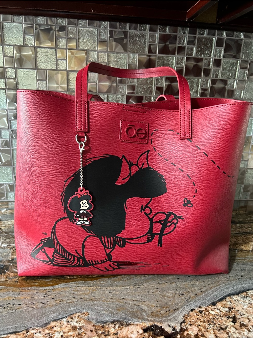 Mafalda CLOE MX. Red Tote Bag with Cartoon Graphic - Brand